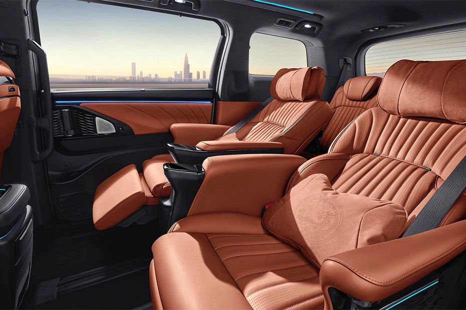 GAC GN8 PHEV Rear Seats