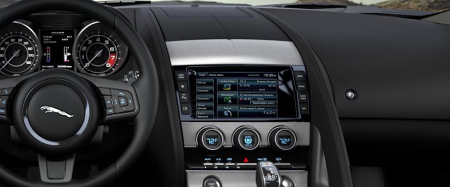 Stereo View of F-Type Coupe S Stereo View of F-Type Coupe S