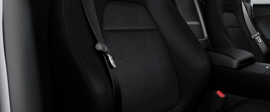 F-Type Convertible S Seat Belt