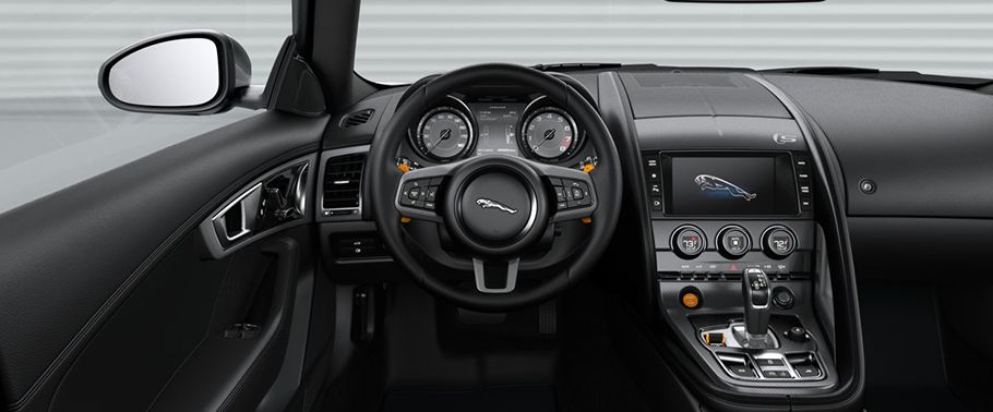 Jaguar F-Type Convertible R AWD Steering Wheel