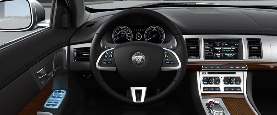 Jaguar XF Luxury Steering Wheel Jaguar XF Luxury Steering Wheel
