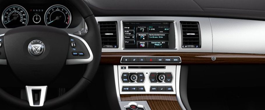 Stereo View of XF Luxury Stereo View of XF Luxury