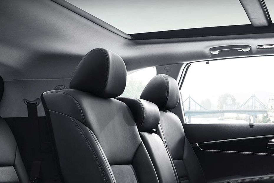 Sorento (2017-2021) Rear Seat Head rest Sorento (2017-2021) Rear Seat Head rest