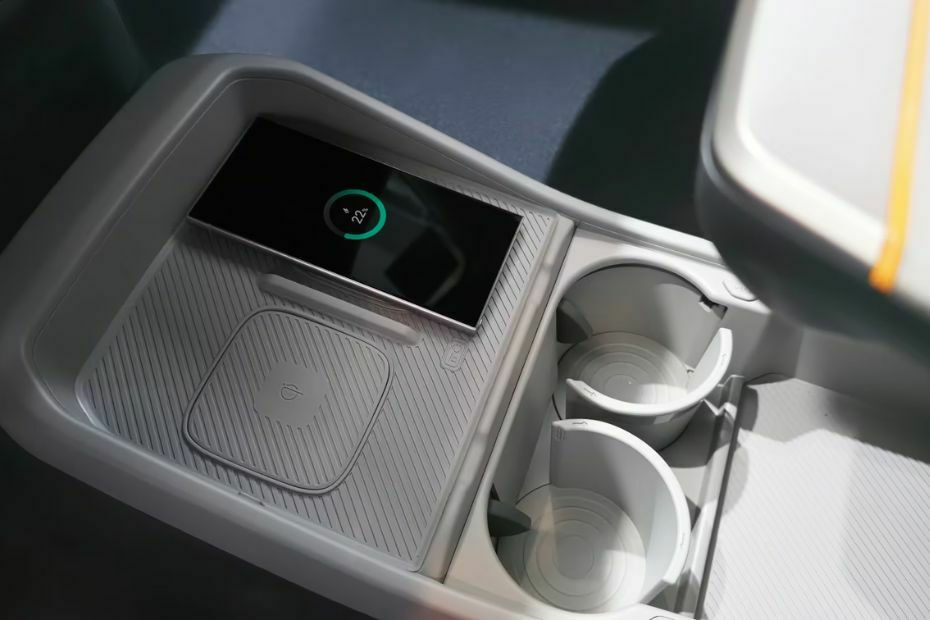 Power Accessories Outlet View of Kia EV3
