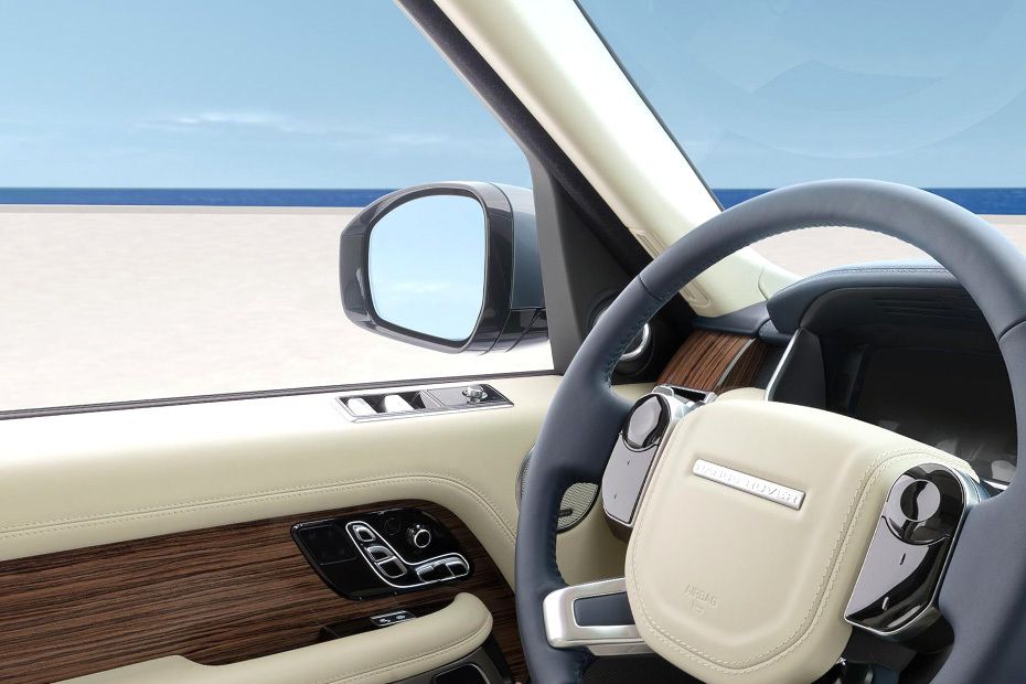 Land Rover Range Rover (2015-2021) Passengers View
