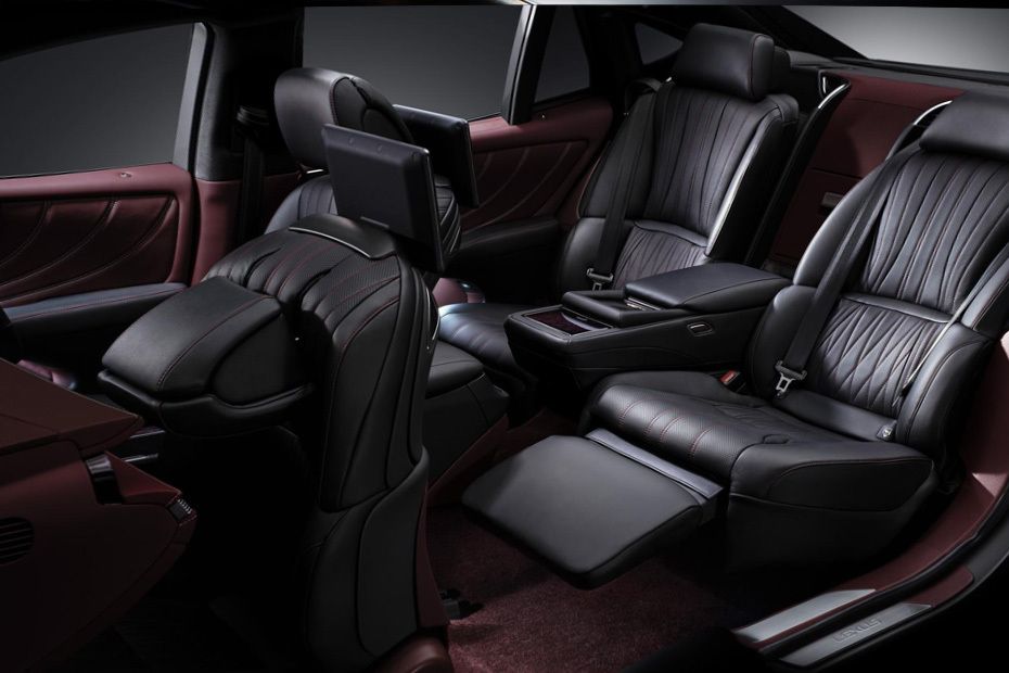 Lexus LS Front Seats
