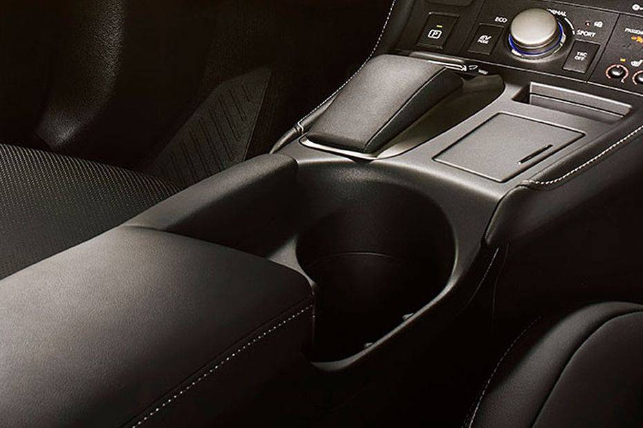 Lexus CT Cup Holders