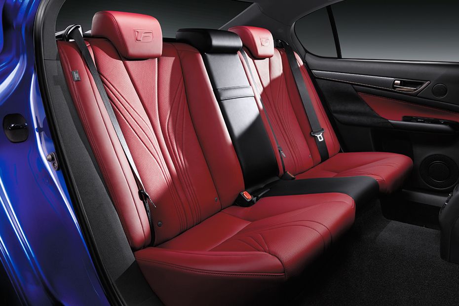 Lexus GS Rear Seats