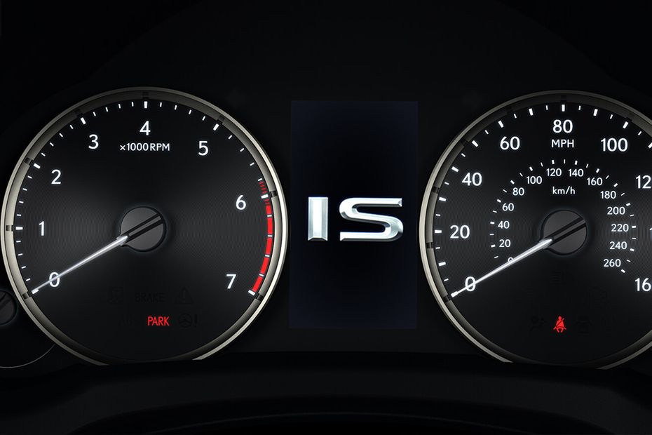 Lexus IS Tachometer