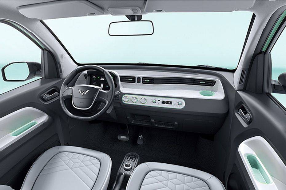 wuling interior