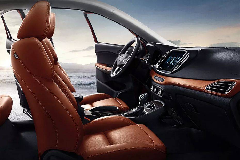 Chery Tiggo 7 Interior & Exterior Images, Colors & Video Gallery ...