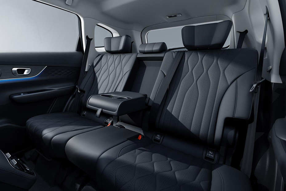 Chery Tiggo ReV LE Rear Seats Chery Tiggo ReV LE Rear Seats