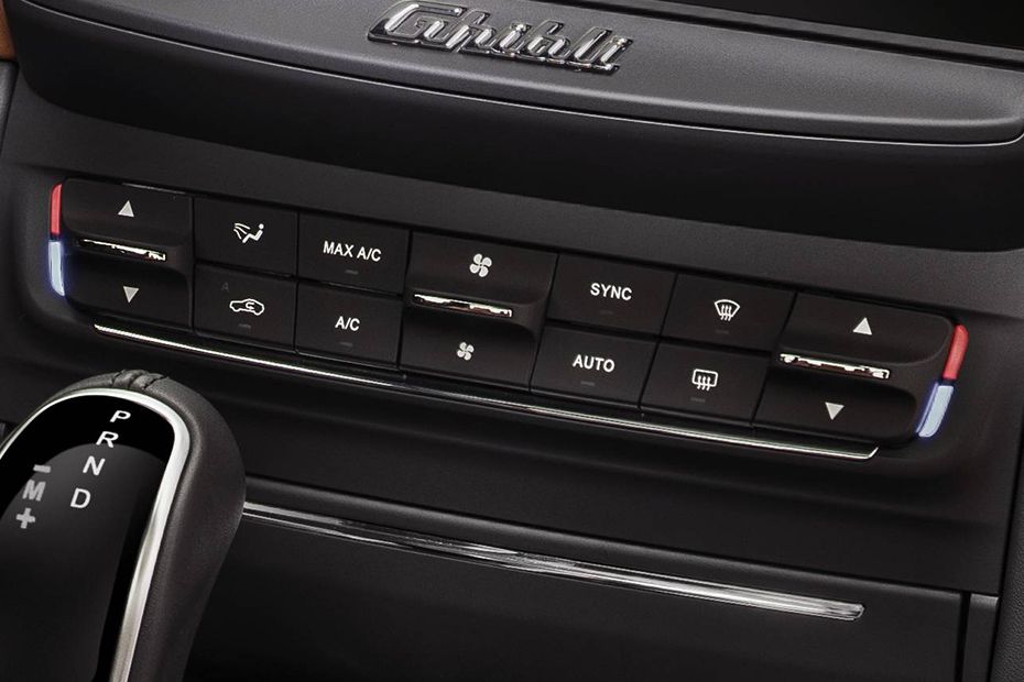 Maserati Ghibli Front Ac Controls
