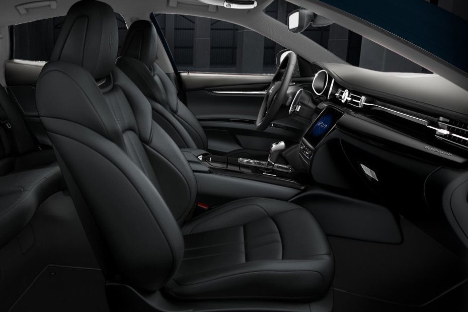 Maserati Quattroporte Passenger Seat
