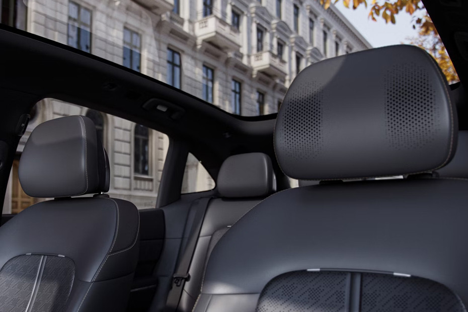 7X Front Seat Headrest 7X Front Seat Headrest