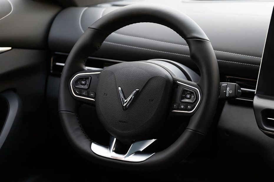 VinFast VF 7 Steering Wheel VinFast VF 7 Steering Wheel