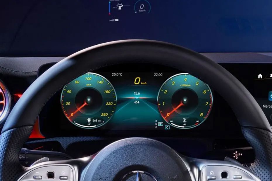 Mercedes-Benz CLA-Class Tachometer