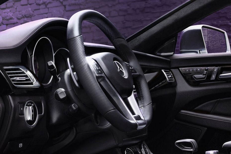 Mercedes-Benz CLS-Class Steering Wheel
