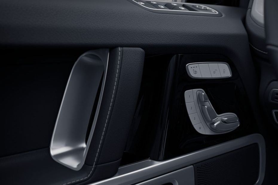 Mercedes-Benz G-Class Door Handle Interior