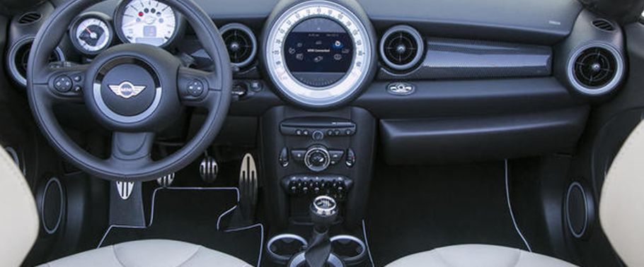 MINI Cabrio Dashboard View