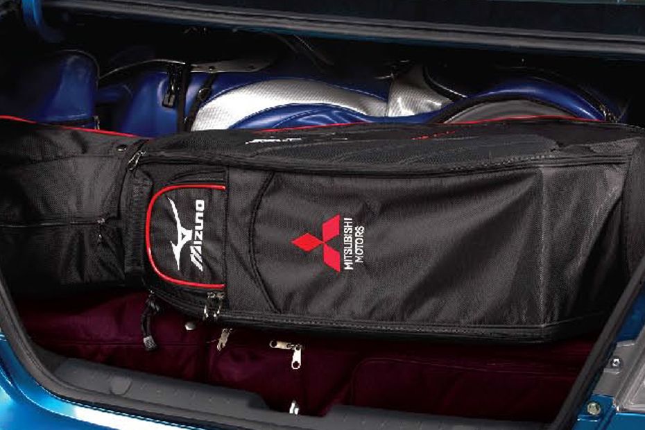 Mitsubishi Mirage G4 (2015-2018) Storage Closer View Storage Closer View of Mitsubishi Mirage G4 (2015-2018)