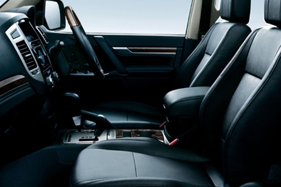 Mitsubishi Pajero Passenger Seat