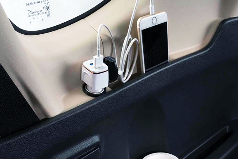 Mitsubishi Xpander (2018-2021) Power Accessories Outlet View