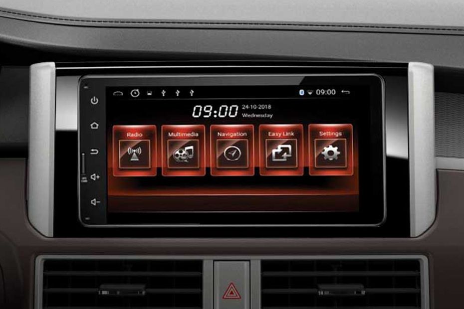 Xpander Cross touch screen Xpander Cross touch screen