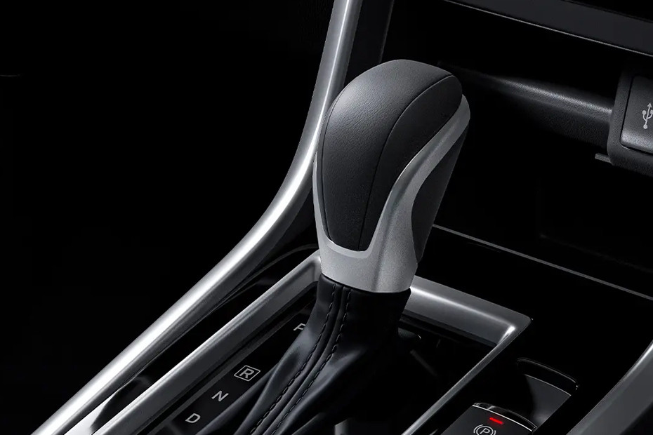 Mitsubishi Xpander Cross Gear Shifter