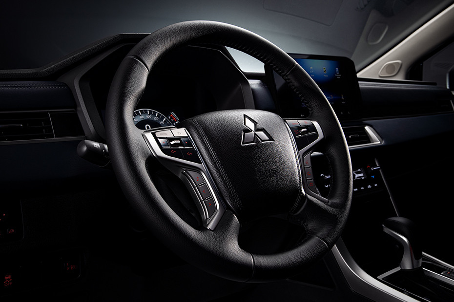 Mitsubishi Xpander Cross Steering Wheel