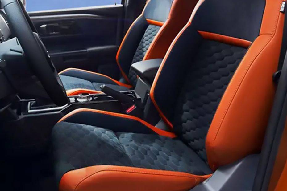 Mitsubishi Triton 2024 Interior & Exterior Images, Colors & Video