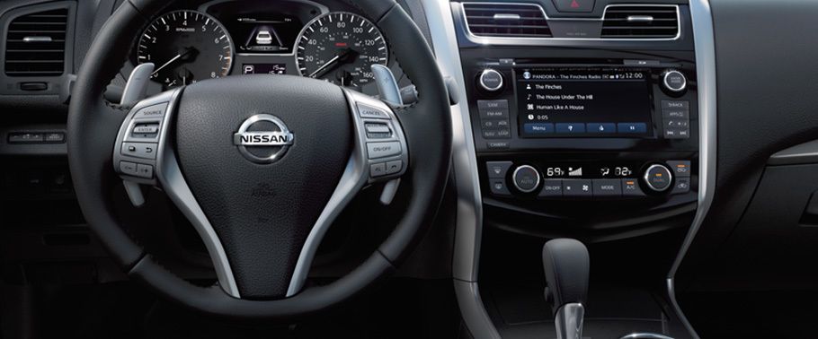 Nissan Altima (2014-2018) Steering Wheel