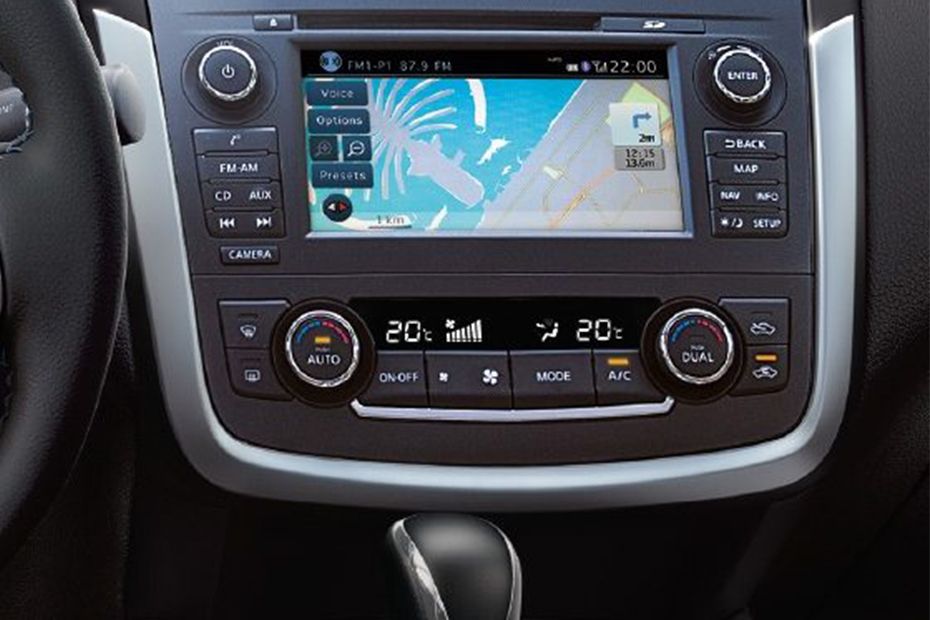 Stereo View of Altima