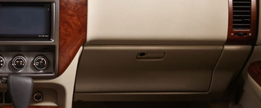 Nissan Patrol Super Safari Glove Box Nissan Patrol Super Safari Glove Box