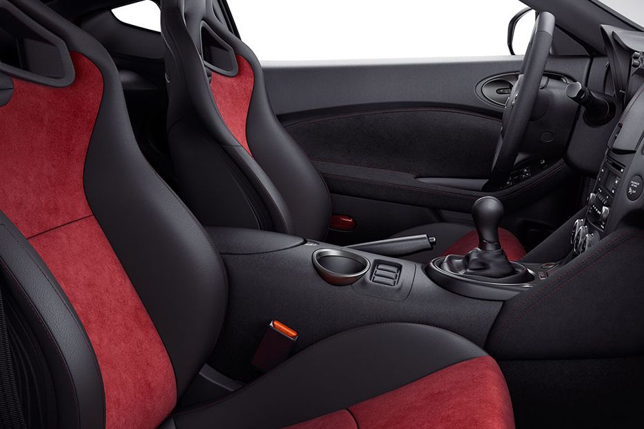Nissan 370Z Front Seats