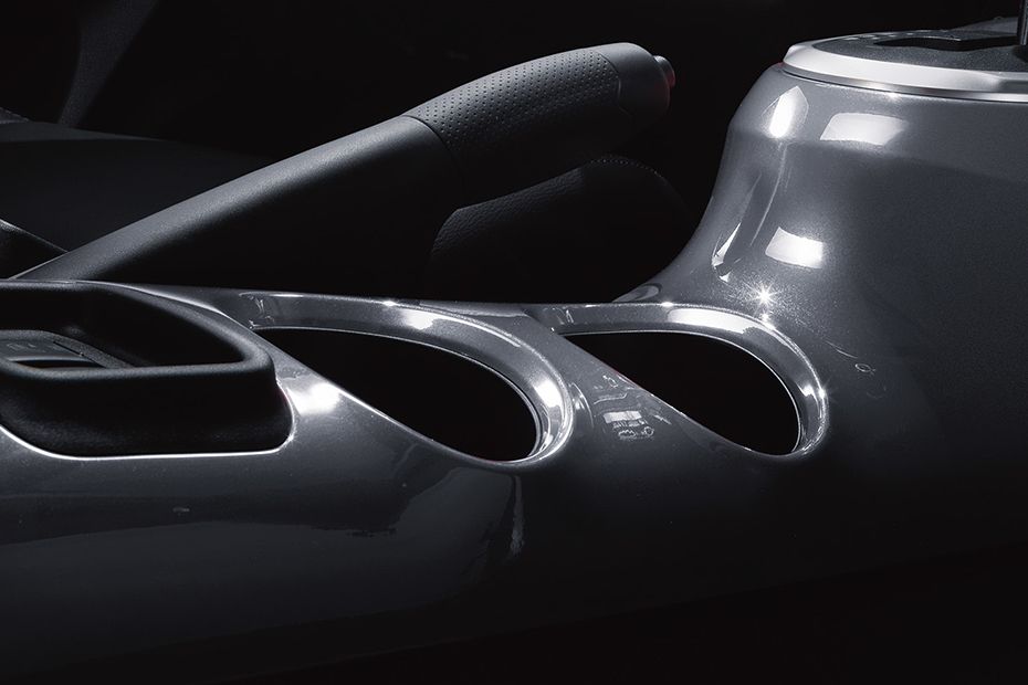 Nissan Juke (2016-2020) Front Center Divider Juke (2016-2020) Front Center Divider