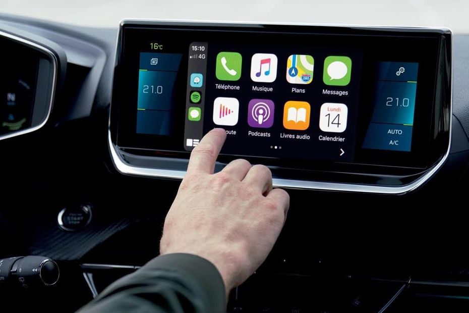 Peugeot e-2008 Touch Screen