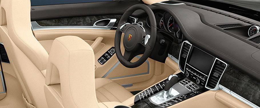 Panamera Turbo S Front Seat Headrest
