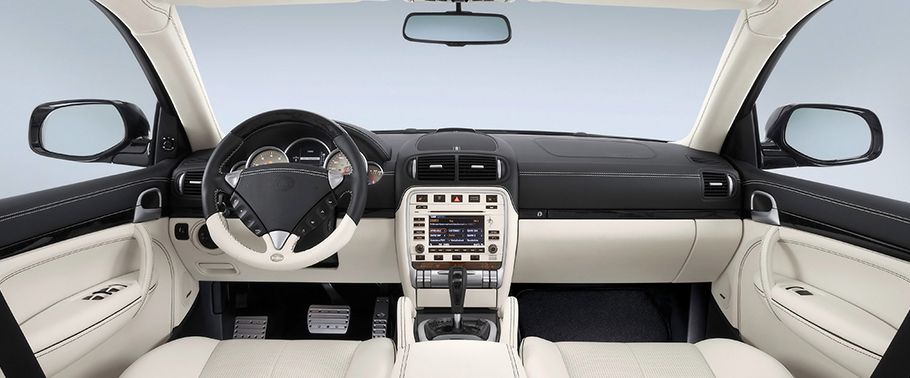 Dashboard View of Cayenne S E-Hybrid