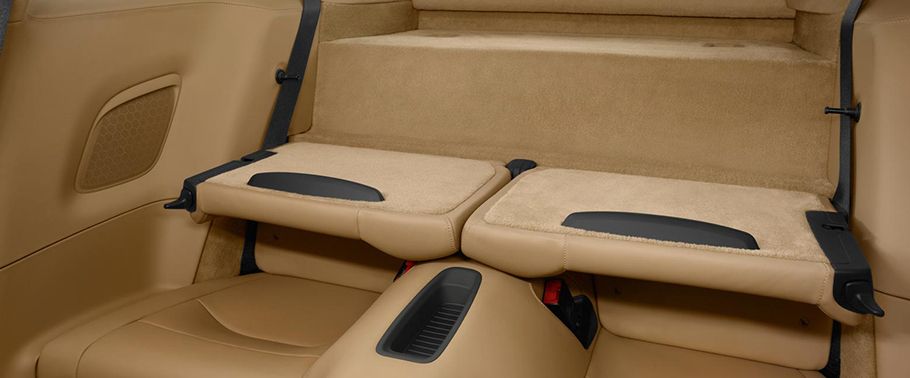 Folding Seats of Porsche 911 Carrera 4S Cabriolet