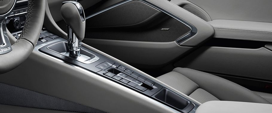 911 Targa 4 Front Center Divider 911 Targa 4 Front Center Divider