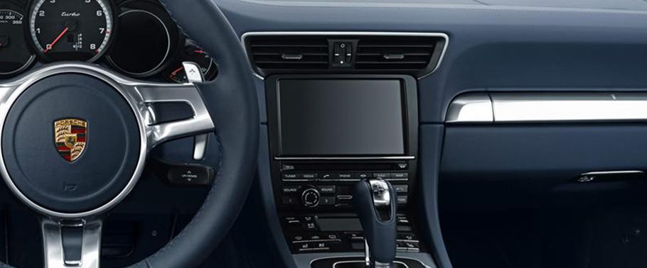 911 Turbo S cabriolet Center Console