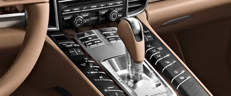 Porsche Panamera 4 Gear Shifter