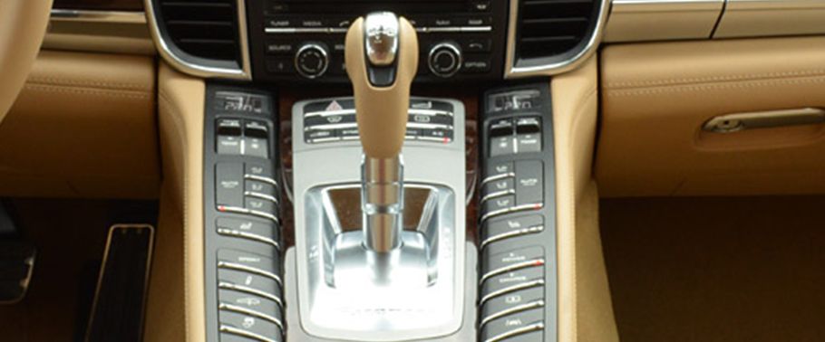 Porsche Panamera S Gear Shifter