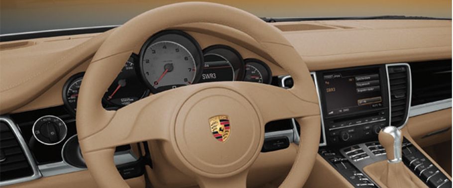 Porsche Panamera S Steering Wheel