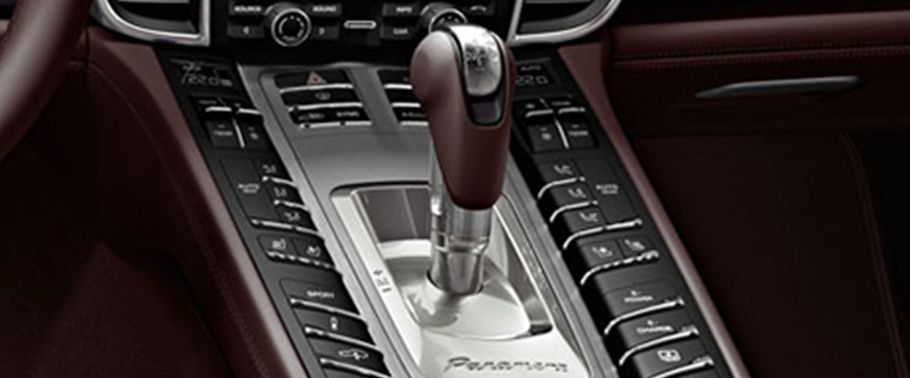 Porsche Panamera S E-Hybrid Gear Shifter
