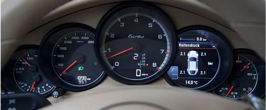 Panamera Turbo TachoMeter
