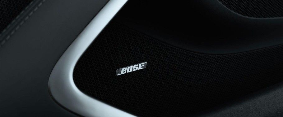 Speakers View of Porsche 911 Carrera Cabriolet Black Edition