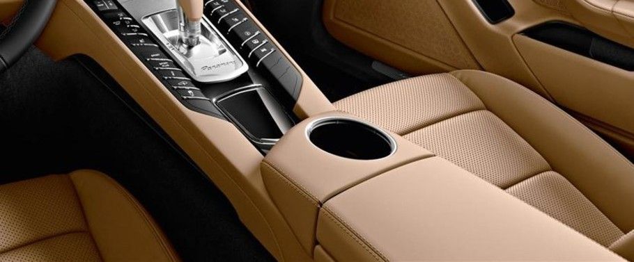 Panamera Edition Front Cup Holder