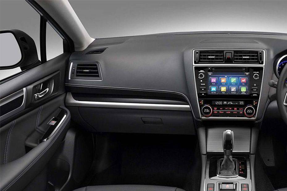 Subaru Outback (2015-2020) Passengers View